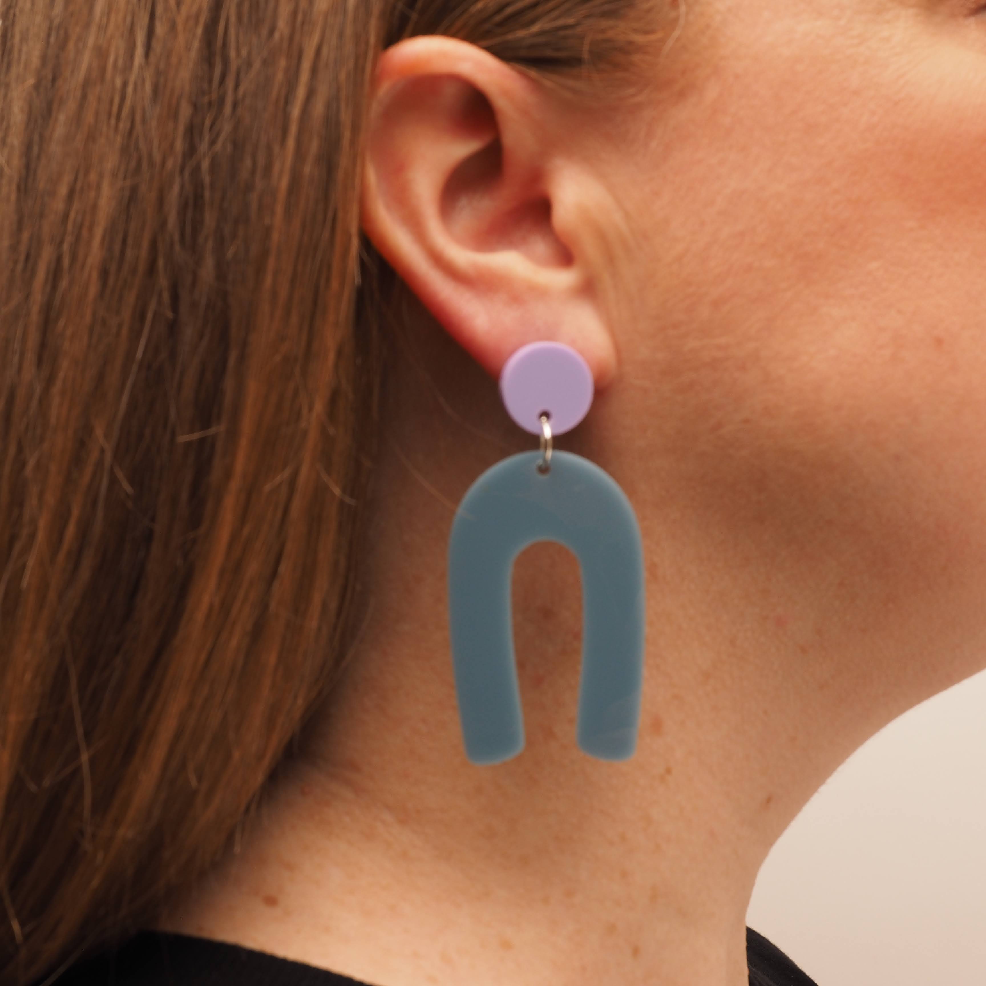 Be like Bond blue arch earrings