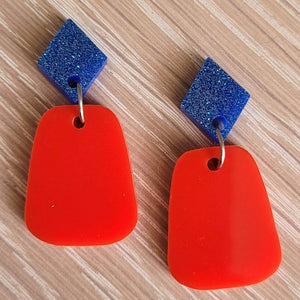 Red and Blue Dopamine Curvy Drop Earrings